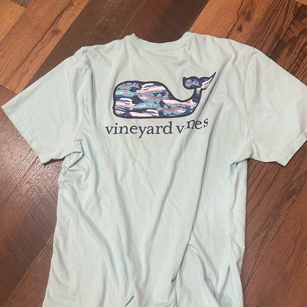 Vineyard Vines Mint Green Tee with Whale Design